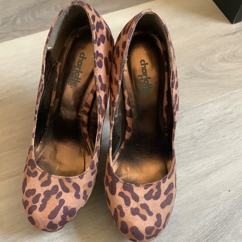 Print suede 5in heels